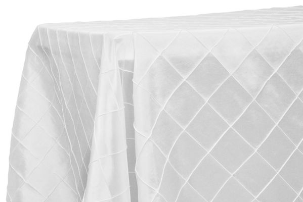 90x132 White Rectangular Pintuck Taffeta Tablelcloths Supplier